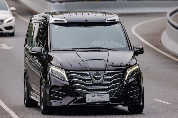 Mercedes-Benz V-Class · QA Fixed Delivery
